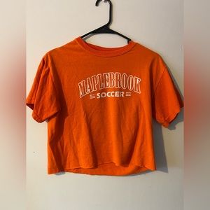 Gildan self cropped t-shirt